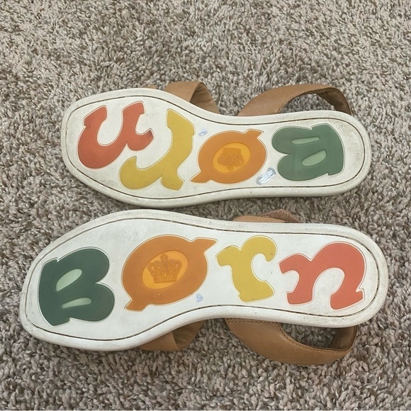 Born Rahway Leather Strappy Tan Caramel Brown Foam Cushioned Sandals Sz 9 - Picture 7 of 9